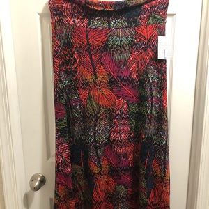 Lularoe maxi skirt- feather pattern BNWT Large